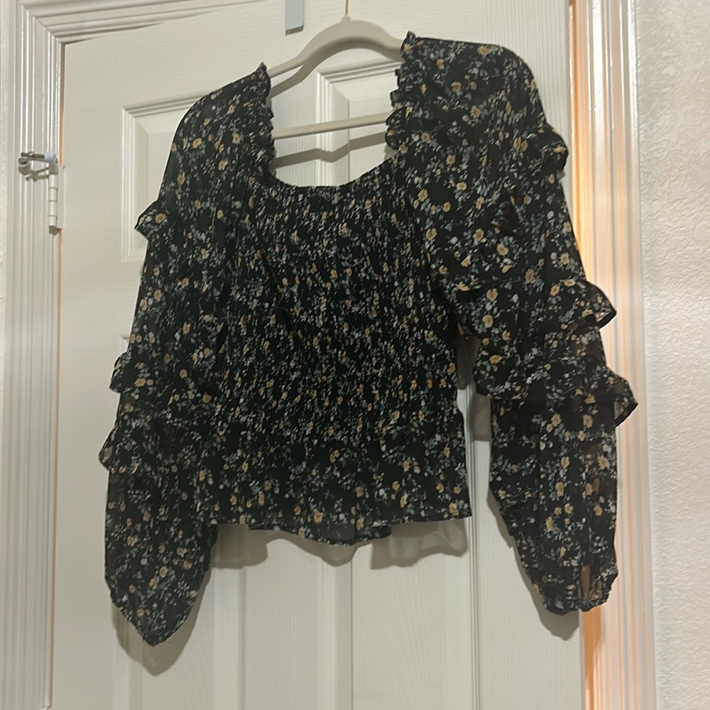 Women’s long sleeve shirt